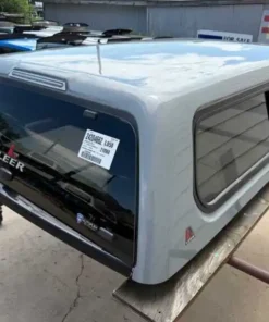 Leer 100XR Topper – Toyota Tacoma